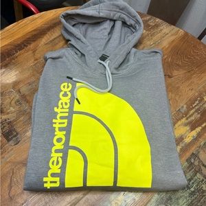North Face Men’s Hoodie-NWT